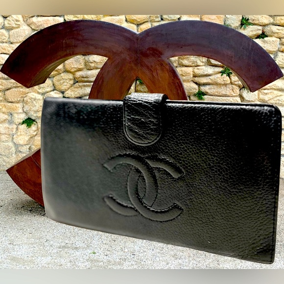 Chanel Authentic CC Caviar Leather Bifold Wallet With Tab Button Snap Cl… - Picture 1 of 10